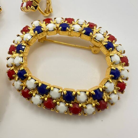 Bundle jewelry lot 3 gold tone patriotic rhinestones brooches clip on earrings - Picture 2 of 6